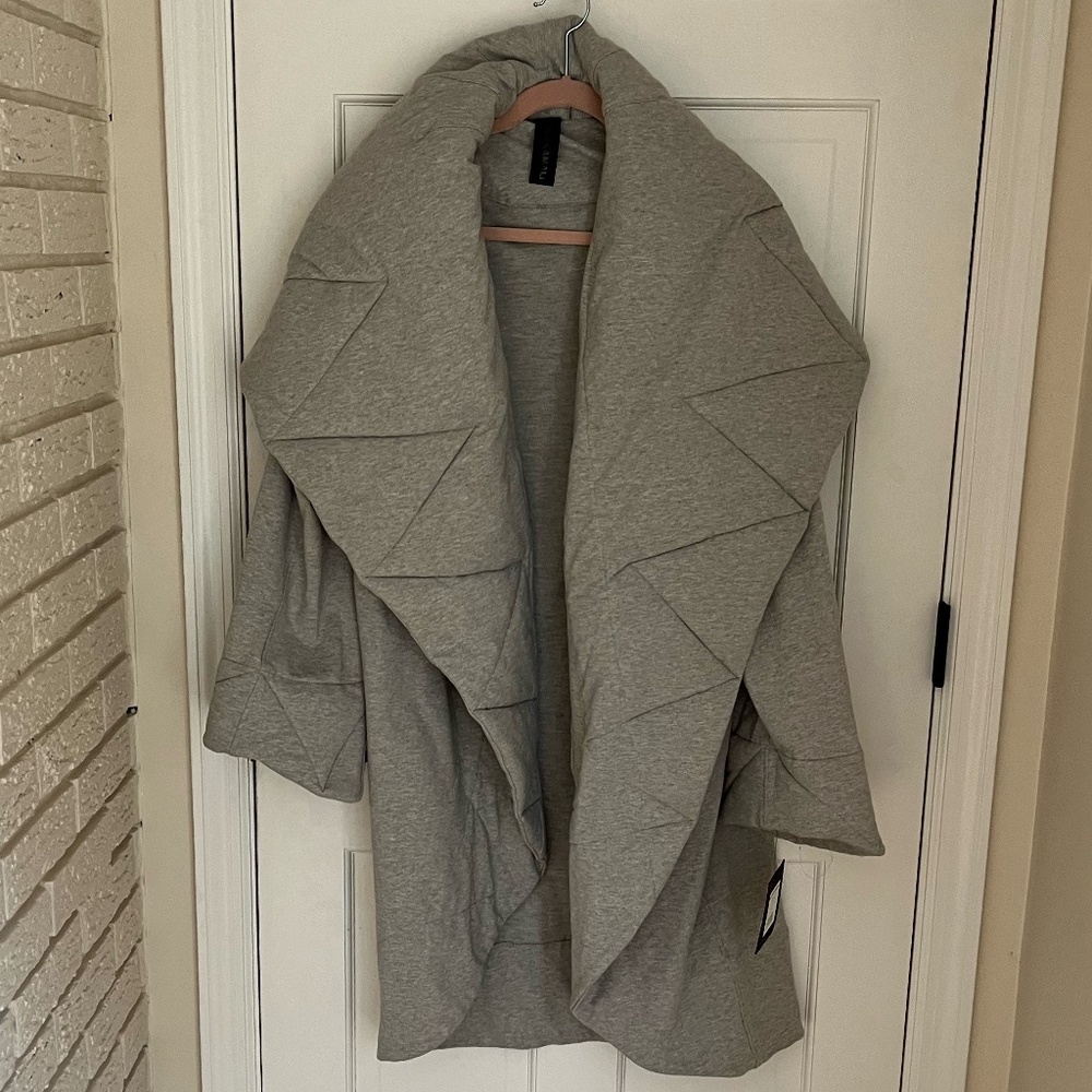 NWT Norma Kamali Shawl Collar Jacket